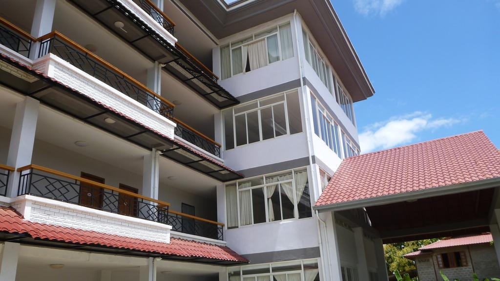 Golden Lotus Inle Hotel Nyaung Shwe Kültér fotó