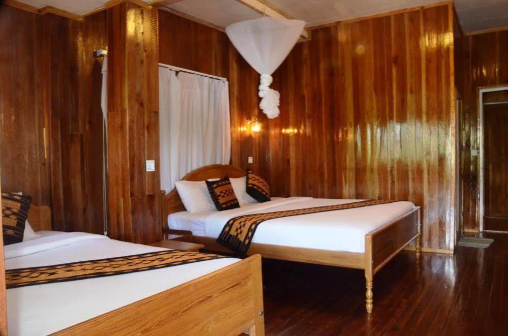 Golden Lotus Inle Hotel Nyaung Shwe Kültér fotó